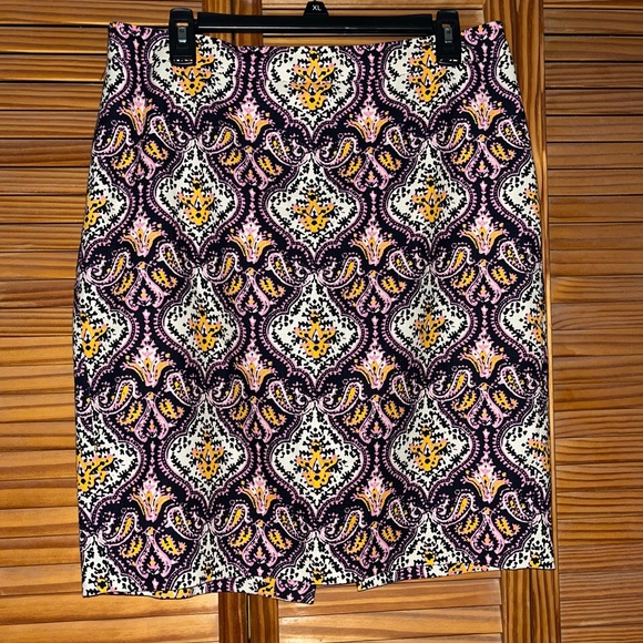 J Crew The Pencil Skirt Paisley and Jacquard Pink And Yellow Size 10‎ - Picture 1 of 13
